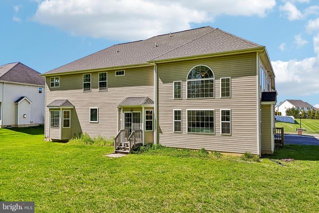 41 EMERALD RD, Robbinsville, NJ 08691