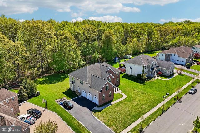 41 EMERALD RD, Robbinsville, NJ 08691
