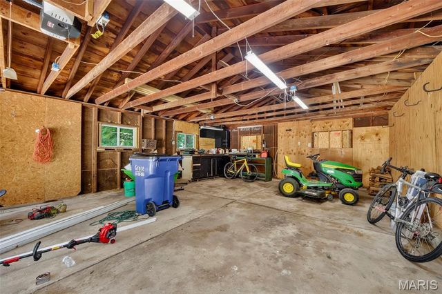 108 Shady Lane, St Charles, MO 63303