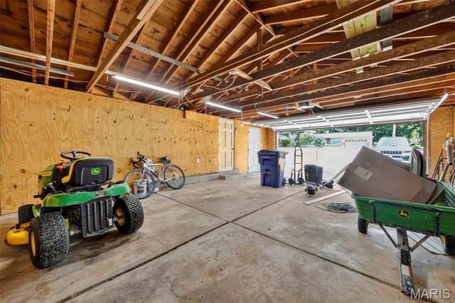 108 Shady Lane, St Charles, MO 63303