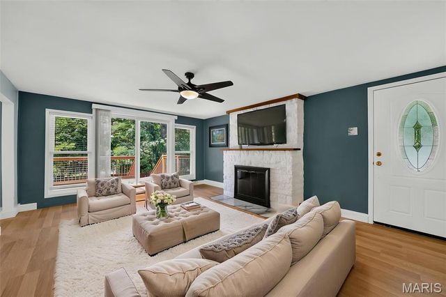 108 Shady Lane, St Charles, MO 63303