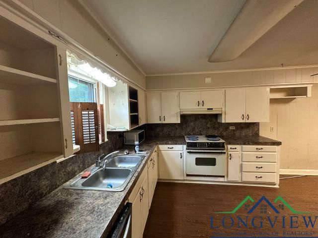 615 Millville Dr, Henderson, TX 75652