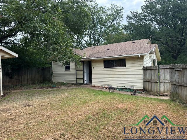615 Millville Dr, Henderson, TX 75652