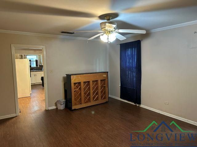 615 Millville Dr, Henderson, TX 75652