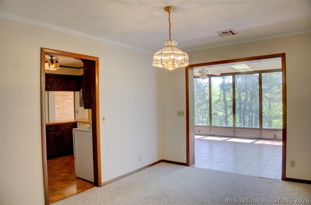 2920 Ridge Court, Bartlesville, OK 74006