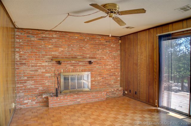 2920 Ridge Court, Bartlesville, OK 74006