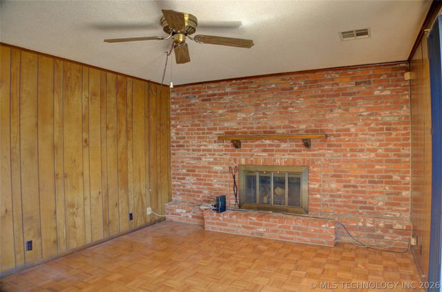 2920 Ridge Court, Bartlesville, OK 74006