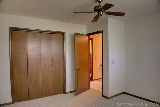 2920 Ridge Court, Bartlesville, OK 74006