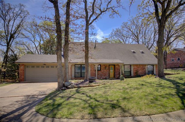 2920 Ridge Court, Bartlesville, OK 74006