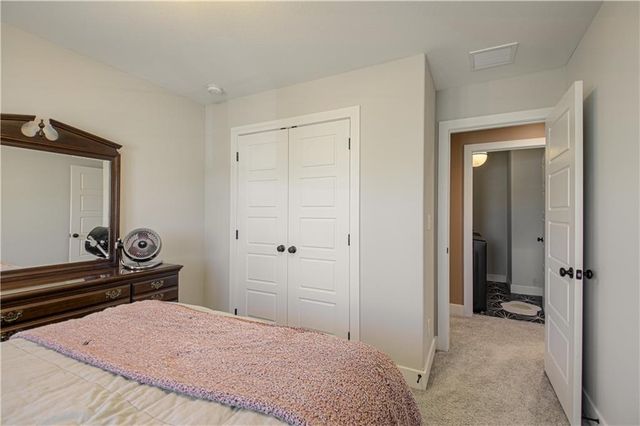 1829 Green Meadow Drive, Liberty, MO 64068