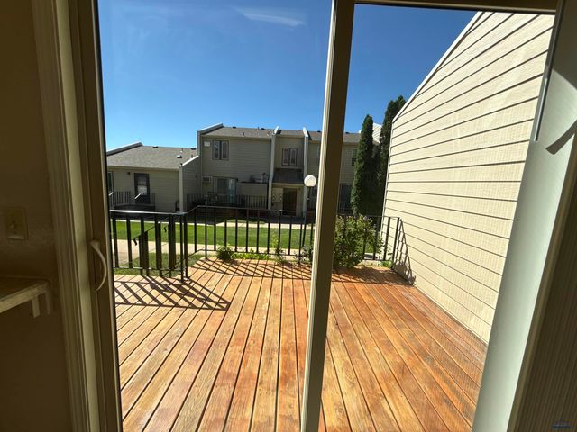 320 44TH, Rapid City, SD 57702