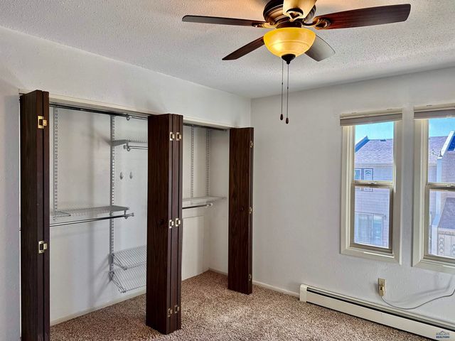 320 44TH, Rapid City, SD 57702