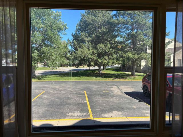 320 44TH, Rapid City, SD 57702