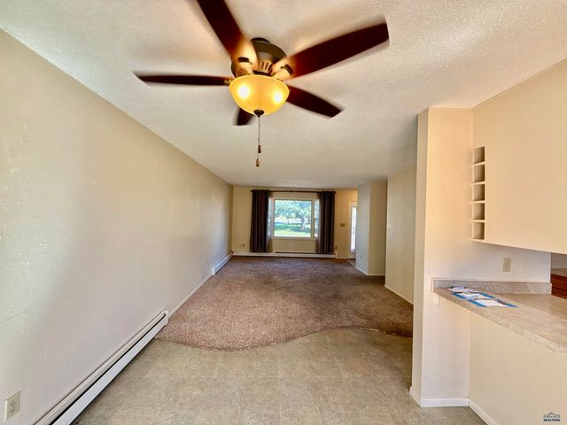 320 44TH, Rapid City, SD 57702