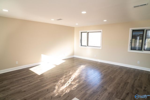 10103 Dunbarton Drive, Huntsville, AL 35803