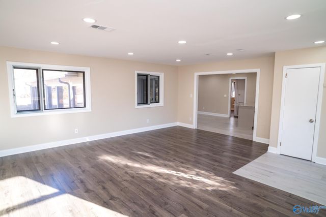 10103 Dunbarton Drive, Huntsville, AL 35803