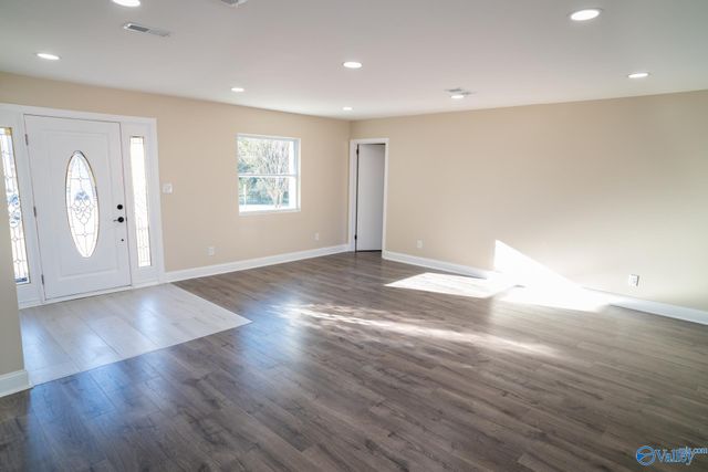 10103 Dunbarton Drive, Huntsville, AL 35803