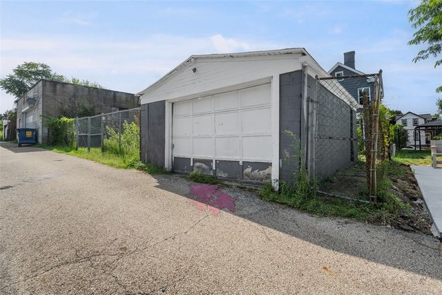 246 E 14th Ave, Homestead, PA 15120