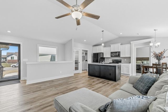 13017 W Blake Ct, Wichita, KS 67235