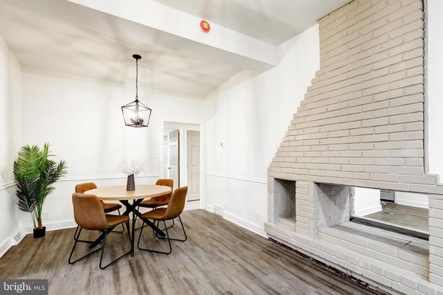 904 S CHESTER RD, West Chester, PA 19382