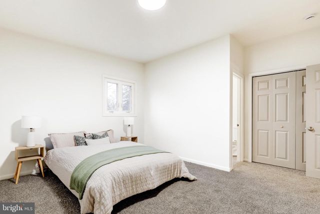 904 S CHESTER RD, West Chester, PA 19382