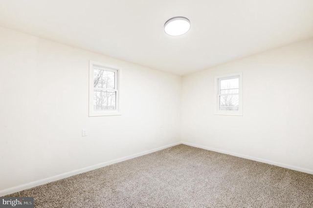 904 S CHESTER RD, West Chester, PA 19382