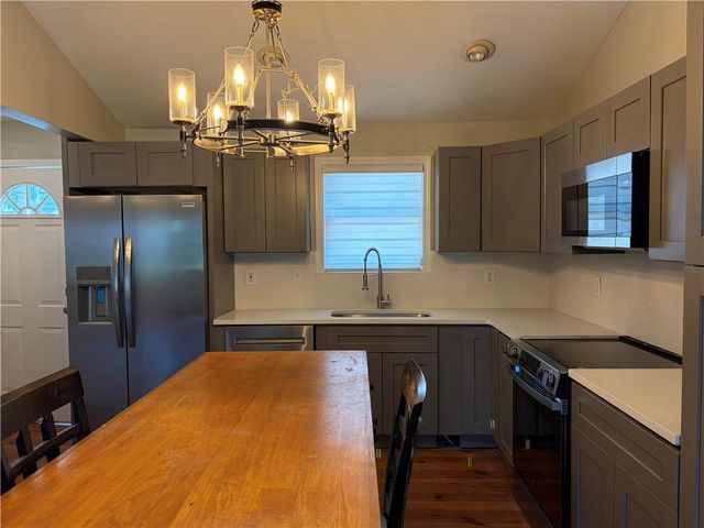 1470 Woodbine Avenue SE, Atlanta, GA 30317