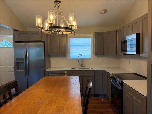 1470 Woodbine Avenue SE, Atlanta, GA 30317