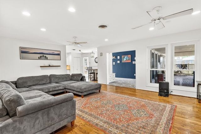 722 Brock Dr, Corpus Christi, TX 78412