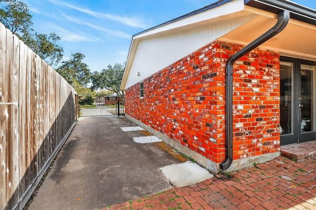 722 Brock Dr, Corpus Christi, TX 78412