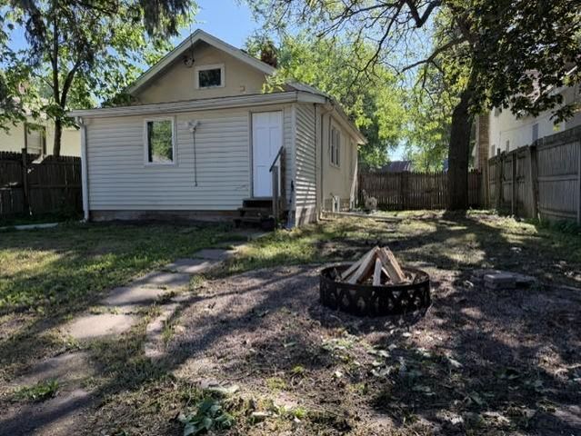 3411 Queen Avenue N, Minneapolis, MN 55412