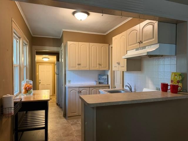 3411 Queen Avenue N, Minneapolis, MN 55412