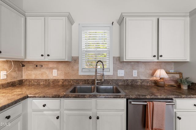 2458 Valley Drive, Clayton, NC 27520