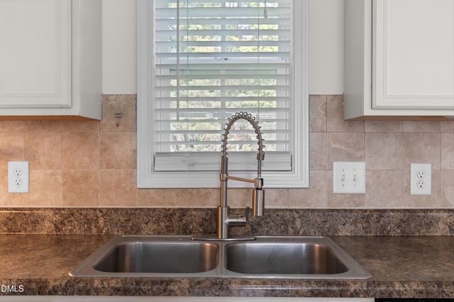 2458 Valley Drive, Clayton, NC 27520
