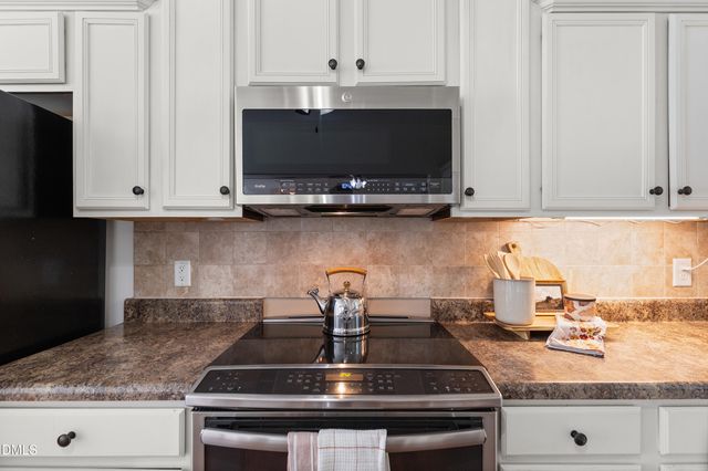 2458 Valley Drive, Clayton, NC 27520