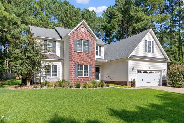 2458 Valley Drive, Clayton, NC 27520