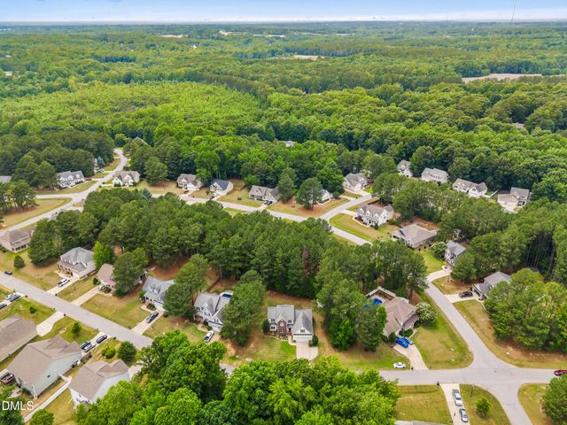 2458 Valley Drive, Clayton, NC 27520