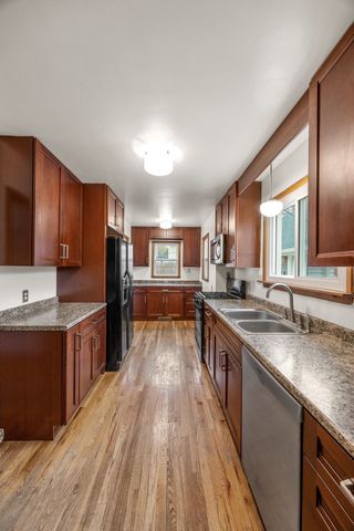 2640 5th Avenue, Cedar Rapids, IA 52403
