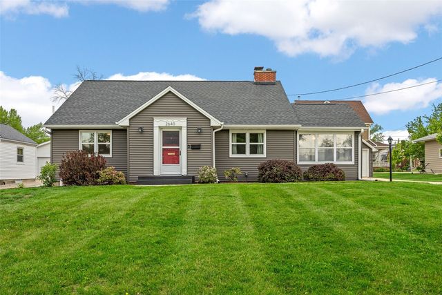 2640 5th Avenue, Cedar Rapids, IA 52403