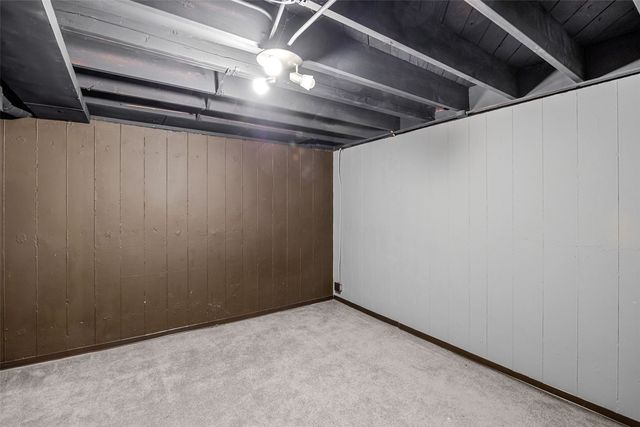 2640 5th Avenue, Cedar Rapids, IA 52403