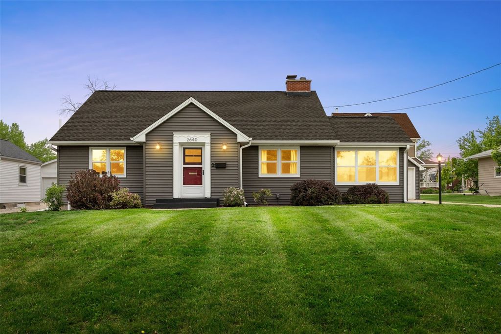 2640 5th Avenue, Cedar Rapids, IA 52403