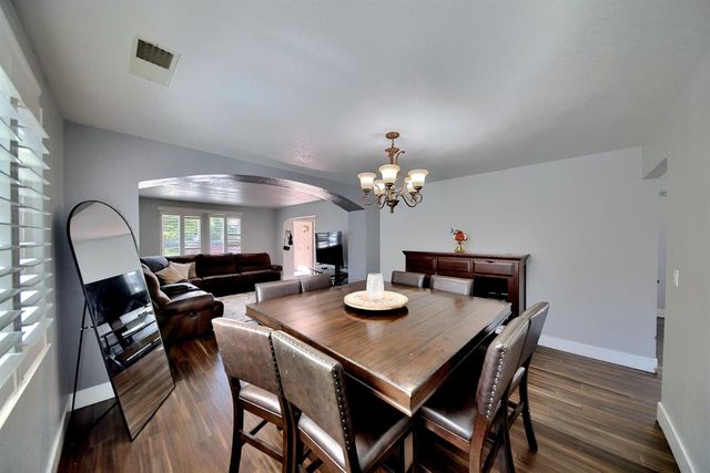 2165 Jenni Ln, Tracy, CA 95377
