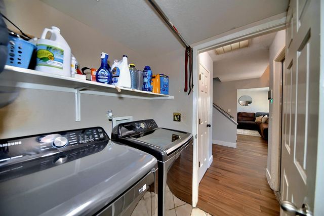 2165 Jenni Ln, Tracy, CA 95377