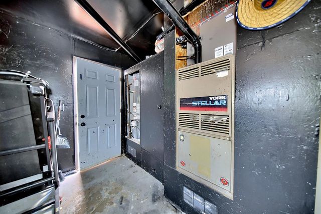 2165 Jenni Ln, Tracy, CA 95377