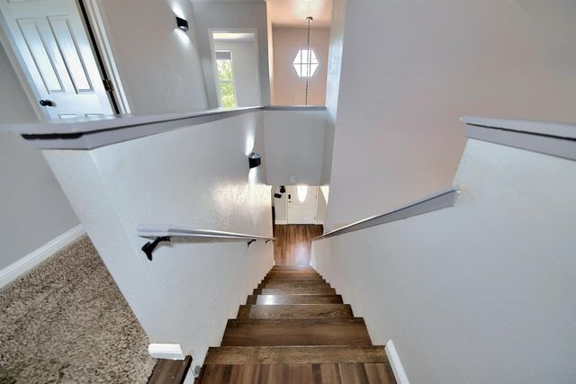 2165 Jenni Ln, Tracy, CA 95377