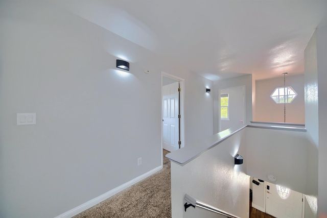 2165 Jenni Ln, Tracy, CA 95377