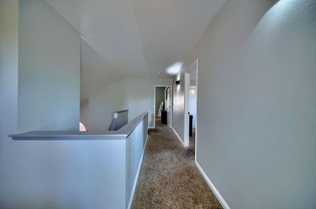 2165 Jenni Ln, Tracy, CA 95377