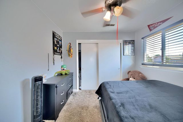 2165 Jenni Ln, Tracy, CA 95377