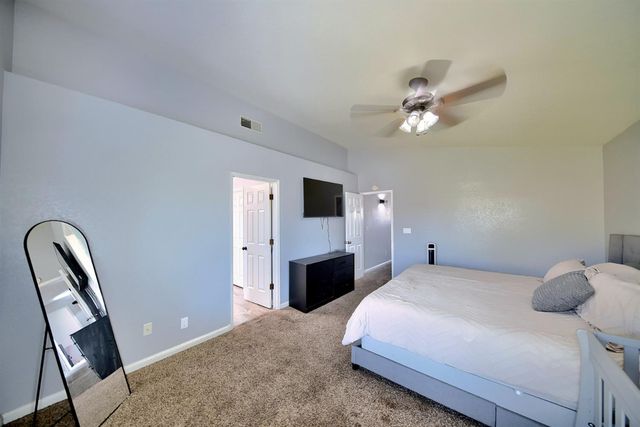 2165 Jenni Ln, Tracy, CA 95377