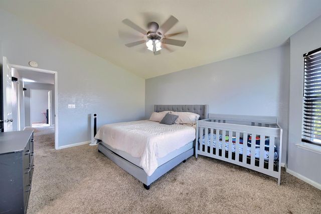 2165 Jenni Ln, Tracy, CA 95377